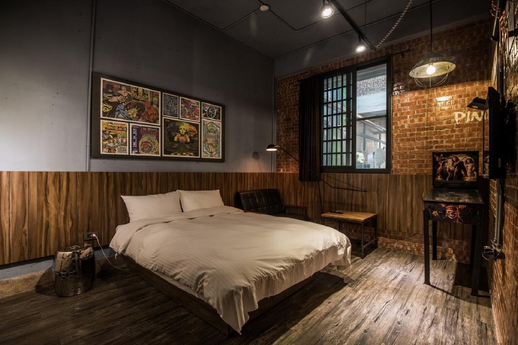 The Brick Apartment Tainan Exterior photo