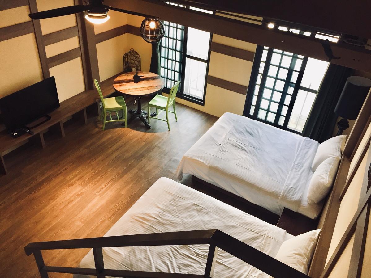 The Brick Apartment Tainan Exterior photo